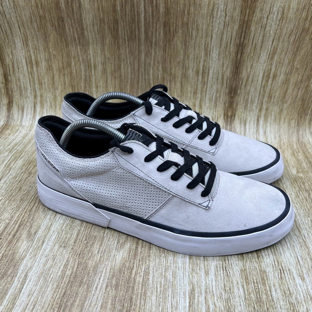 Volcom Steelo Skate Shoes Men's Size 10 Light Grey Suede Low Top V4011550 BNE